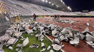 Τρεις αστυνομικοί τραυματίστηκαν στα επεισόδια Χάιντουκ Σπλιτ - Ντιναμό Ζάγκρεμπ!