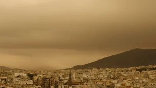 Προ των πυλών νέο κύμα αφρικανικής σκόνης – Πότε θα «επισκεφθεί» την Ελλάδα