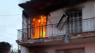 Θεσσαλονίκη: Φωτιά σε σπίτι, συναγερμός στην Πυροσβεστική