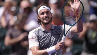 Για την πρόκριση στους «4» του Μόντε Κάρλο διεκδικεί ο Τσιτσιπάς