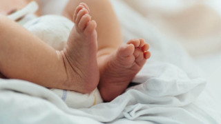 Κως-Νέες μαρτυρίες για τον θάνατο βρέφους: «Ο σύζυγος κακοποιούσε τη μητέρα»