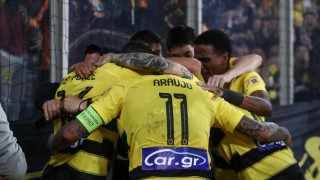 Μπουρουτζίκας: «Η ΑΕΚ είναι πιο καλή ομάδα από τον Ολυμπιακό»