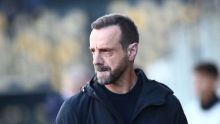 Βόσδου για Άρη: «Καλά κάνει και ξεκουράζει τους παίκτες ο Μάντζιος»