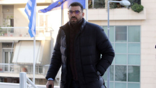 «Δίκη» στον ΣΚΑΙ-Κωνσταντινέας: «Τοξικότητα στη διαιτησία-Λυκοφιλίες που καταρρέουν»