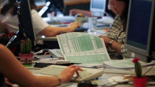 Φορολογικές δηλώσεις 2025: Αυτές είναι όλες οι αλλαγές που ισχύουν από φέτος