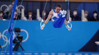 Τα δάκρυα του Πετρούνια, η αγκαλιά με τη Μιλλούση και η «συγγνώμη»