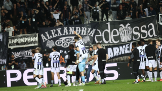 Στο πόδι η Τούμπα μετά το τελευταίο σφύριγμα: «Οικογένεια! Ως το τέλος!»