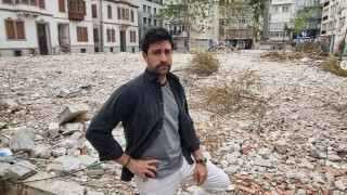 Τούρκος ηθοποιός αγόρασε το σχολείο του και το κατεδάφισε για να εκδικηθεί τους δασκάλους του