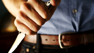 Λάρισα: 41χρονος σε αμόκ μαχαίρωσε τρία άτομα... λίγο πριν τον Επιτάφιο!