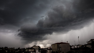 Θεσσαλονίκη-Ήχησε το 112 για την κακοκαιρία: «Αποφύγετε τις άσκοπες μετακινήσεις»