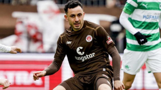 Ο Σάλιακας υπέγραψε την παραμονή της Ζανκτ Πάουλι στην Bundesliga