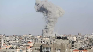 Λωρίδα της Γάζας: Το Ισραήλ «χτυπά» ανελέητα τη Ράφα-Κατέλαβε το συνοριακό πέρασμα με την Αίγυπτο (vid)