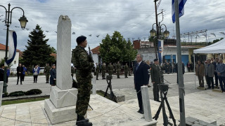Κωνσταντινίδης: «Εύζωνος σημαίνει ήρωας»-Εκδηλώσεις τιμής και μνήμης