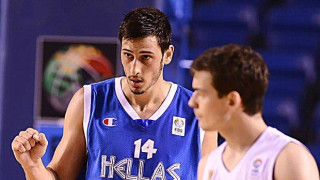 «Παζάρι» για τον Καμπερίδη