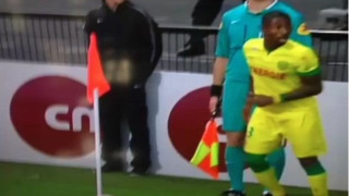 Εκτέλεσε το... σημαιάκι (video)