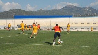 Μέσα ο Σανκαρέ