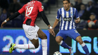 Ο Κάρλος Εντουάρντο εν δράσει (videos)