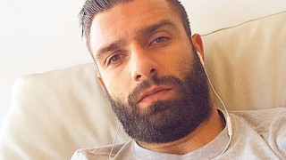 Η μοναχική Selfie του Τζαβέλλα