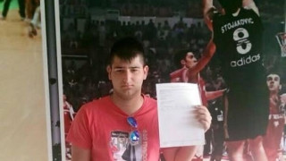 Ο κάτοχος του διαρκείας Νο 500