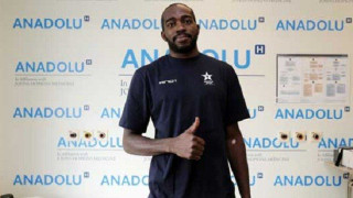 Πέρασε ιατρικά ο Λάσμε