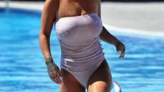 Τα πέταξε όλα και αναστάτωσε τους πάντες η Σαντέλ!! (pics)