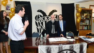 Ευκαιρία να τα πει έξω από τα δόντια ο μεγαλομέτοχος