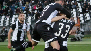 Η επίσκεψη και η... selfie παικτών του ΠΑΟΚ σε γνωστό κομμωτήριο
