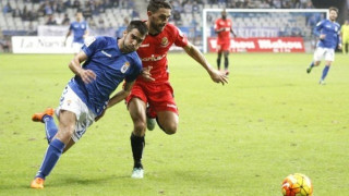 Σαν  να  αγωνίζεται  μέσα  στην έδρα  της η Οβιέδο