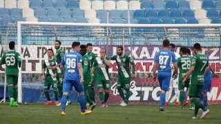 Τα έκανε μαντάρα ο Παπαγεωργίου, έχασε στη Λαμία ο Αστέρας