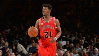 Μπάτλερ: «Αγαπώ το Σικάγο, δεν σχεδιάζω να πάω πουθενά»