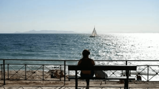 Καιρός: Έρχεται για τα... καλά το καλοκαίρι- «Σπάει» τα 30άρια ο υδράργυρος