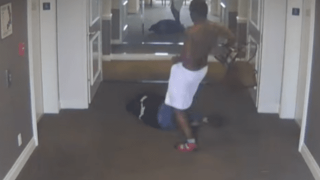 Puff Daddy: Σοκάρει το βίντεο που ξυλοκοπεί την πρώην σύντροφό του σε ξενοδοχείο