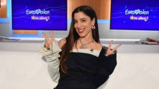 Μαρίνα Σάττι: «Καρφιά» της Εύης Δρούτσα - «Μια τάπα είναι, δεν μπορείς να την πάρεις στα σοβαρά!»