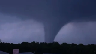 ΗΠΑ: 19 νεκροί και αδιανόητες καταστροφές από καταιγίδες και ανεμοστρόβιλους