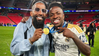 Από τον τελικό του Conference , σε αυτόν του Champions League ο Ρόντινεϊ (pic)