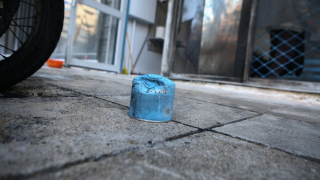 Αρτέμιδα: Εμπρηστική επίθεση σε καφετέρια