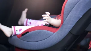 Βόλος: Γονείς έψαχναν το μωρό τους, αλλά το είχαν ξεχάσει στο αυτοκίνητο