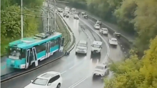 Ένας νεκρός και 90 τραυματίες από τη σύγκρουση δύο τραμ στη Σιβηρία