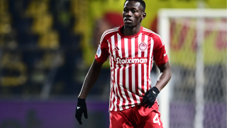 Το δώρο του Μαντί Καμαρά στους πρωταθλητές Ευρώπης της Κ19 του Ολυμπιακού