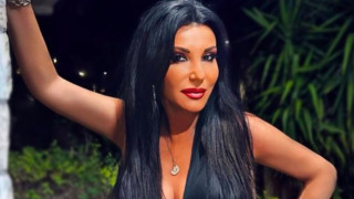 Τραγουδίστρια παραδέχεται: «Αν έπρεπε να κάνω αναγκαστικά one night stand, θα έκανα με τον Πασχαλάκη!» (vid)