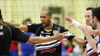 Στέλνουν στο απόσπασμα τον Σεπέδα για το ματς με τον Ολυμπιακό!