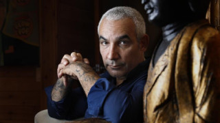 Άλκης Δαυίδ: Καταδικάστηκε για βιασμό και θα πληρώσει αποζημίωση «μαμούθ» ο κληρονόμος της Coca Cola