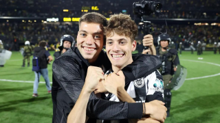 Κύριοι, μην αγχώνεστε, είναι εδώ το... άχαστο δωμάτιο Ντέλια-Τζίμα