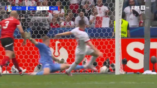 Ανέβασε στροφές και ισοφάρισε με Πίοντεκ η Πολωνία