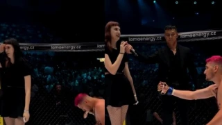 Μαχητής του MMA έκανε πρόταση γάμου, μετά από ήττα και του είπε... «όχι»!