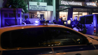 Επίθεση με μολότοφ στο σπίτι της Προέδρου του Αρείου Πάγου-Τραυματίστηκε αστυνομικός