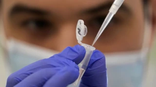 Αγωγή-μαμούθ από 38χρονη για σοβαρή παρενέργεια μετά το εμβόλιο κατά της Covid-19