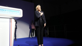Εκλογές στη Γαλλία: Πανηγυρική η νίκη της Λεπέν - Ποια η «ύβρις» του Μακρόν