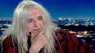 Νίκος Καρβέλας: Ετοιμάζει νέο κόμμα και ζητά γκρέμισμα των εκκλησιών