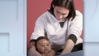 «Η αρχή δυο θρύλων»: Με ποιο μωρό είναι ο Μέσι;